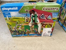Playmobil Country Bauernhof mit Zubehör  70887 (Aufkleber auf Karton)