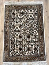 Edler ORIENT TEPPICH handgeknüpft 125 x 180 — sehr guter Zustand