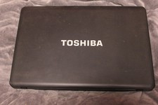 TOSHIBA SATELLITE  - C 660D  ohne Festplatte,