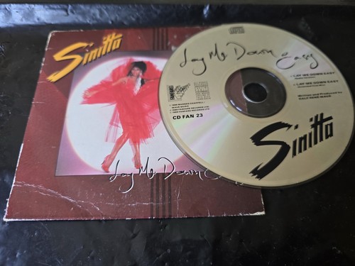 Sinitta lay down - -, 89