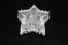 Sternförmige Bleikristall