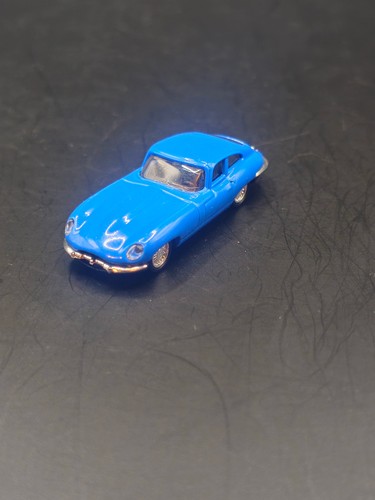 High speed jaguar type - jaguar, e-type