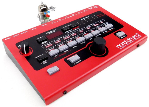 Clavia nord drum - 2, synthesizer