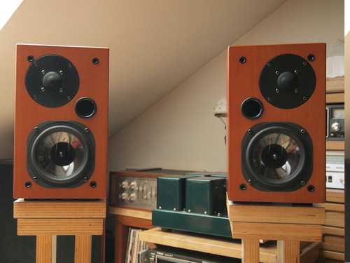 Usher audio 520 - usher, s-520