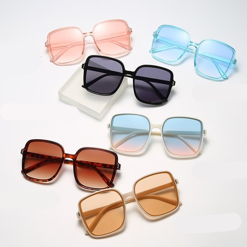 Quadratische sonnenbrille mit - sonnenbrille,
