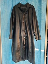 Langer Kunstleder Mantel, Farbe Schwarz, Größe M, Steampunk, Vampire, Gothic