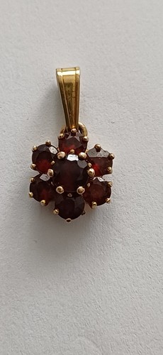 Eleganter böhmischer granat - böhmischer,