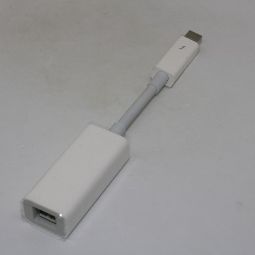 Apple thunderbolt auf - apple,