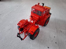 Kirovets K-700A, rot, 7011 Belarus, 1:32, Schuco