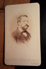 Mann mit Bart - Portrait - ca