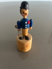 alte DDR Wackelfigur Musiker