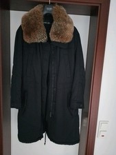 Neuer edler Wintermantel von   "Marc Cain".