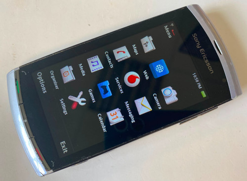 Sony ericsson vivaz u5i handy - sony,