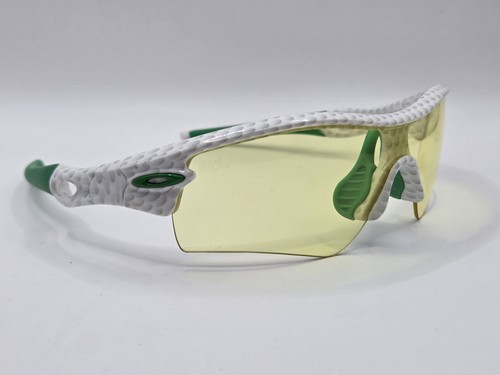 Oakley radar path - oakley, staple