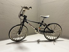 Miniatur BMX Modellrad – Sammlerstück Fahrrad Deko mit beweglichen Teilen