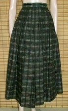 BUNT GEMUSTERTER TRACHTENROCK