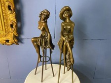 Bronze Skulptur zwei Frau auf Hocker Style Art déco signed
