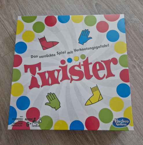 Hasbro gaming twister - gaming,