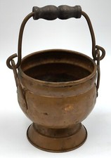 Uriger alter Kupferkessel