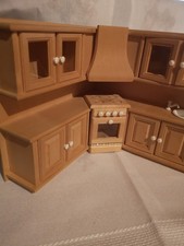 Dora Kuhn Puppenhaus