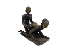 Bronze Figur Asien erotische Szene 1