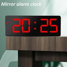 LED Wecker Digital Alarmwecker Funk Uhr Schlummerfunktion Tischuhr USB Spie NEU