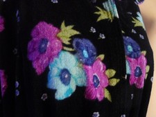 70er Jahre Frottee Velour Bademantel mit Kaputze Größe 42 neuwertig