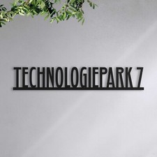 Hausnummer mit Straßenname