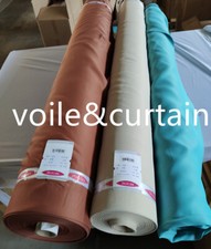 VERDUNKELUNGSSTOFF Bühne und