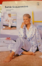 blumig süß  Pyjama Satin