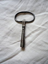 alter Schlüssel Wanduhr / Regulator / Tischuhr / Uhrenschlüssel 