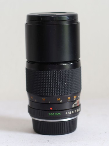 Yashica 200mm - yashica,
