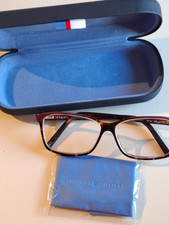 Tommy Hilfiger Brille mit optischen Gläsern, Original-Putztuch und Etui