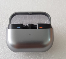 Original Samsung Galaxy Buds 3 Pro SM-R630 Ladecase Ladegerät Charging Silber