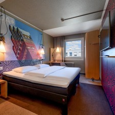 Darmstadt Wochenende 2 Pers. Hotel THE Darmstadt Gutschein 4 Tage / 3 Nächte ÜF