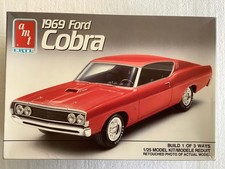 ✅AMT 6893 1:25 1969 Ford