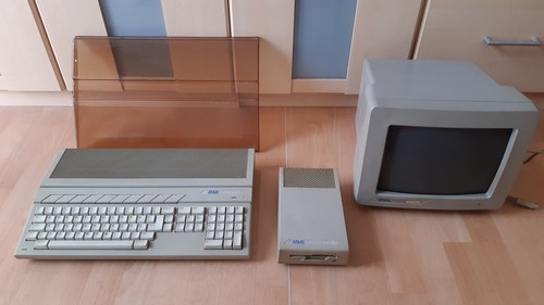 Atari 1040 stf - atari, sm124