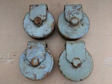 4 alte Eisenräder Rollen Gußeisen Guss Räder Ø 15cm je 3,5kg Industrie Design