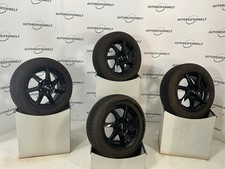 Winter Kompletträder 195/60R15 z.B. passend für Ford Fiesta