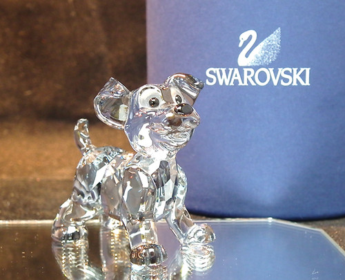 Swarovski kristall scamp - -,