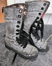 Dr.  Martens Air Wair in Grau