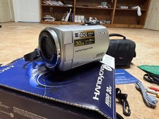 Sony Handycam DCR-SR42