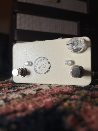 Lovepedal tchula boost - lovepedal,