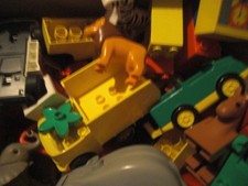 kiste voll lego duplo