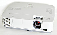 NEC M271X Beamer Projektor HDMI Heimkino TV Video Game 39%/3124H Lampenleistung