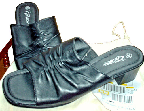 Schwarze damenpantoletten - schwarze,