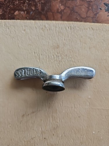 Vintage flügelmutter mit - vintage,