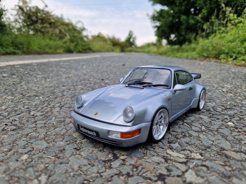 Porsche 911 turbo tiefer - 1:18,