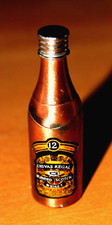 Chivas Regal Feuerzeug in Flaschenform, selten, Betrieb mit Gas