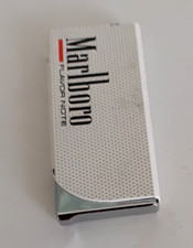 Feuerzeug ,Marlboro Gold Flavor Note .  aus 2001 stammend